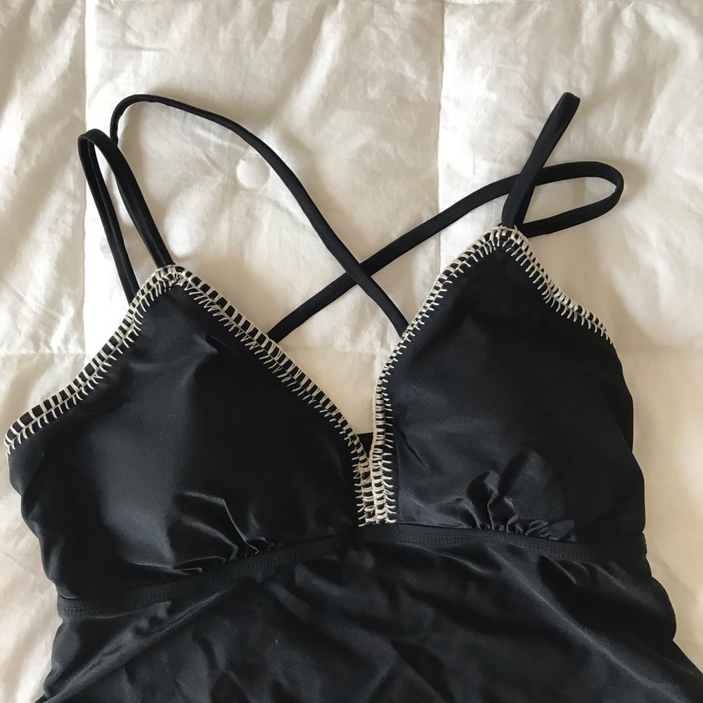 Maternity swimsuit top